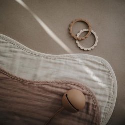 Mushie Gylpeklud / Burp Cloth Blush Fog