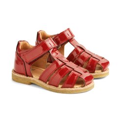 Wheat Sandal Bailey Patent Red