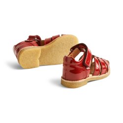 Wheat Sandal Bailey Patent Red