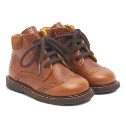 Angulus Begynder Snrresko "120 rs jubilums model" med Brogue detaljer Cognac