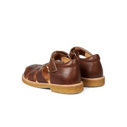 Angulus Sandal Lukket Justerbar Velcro Cognac